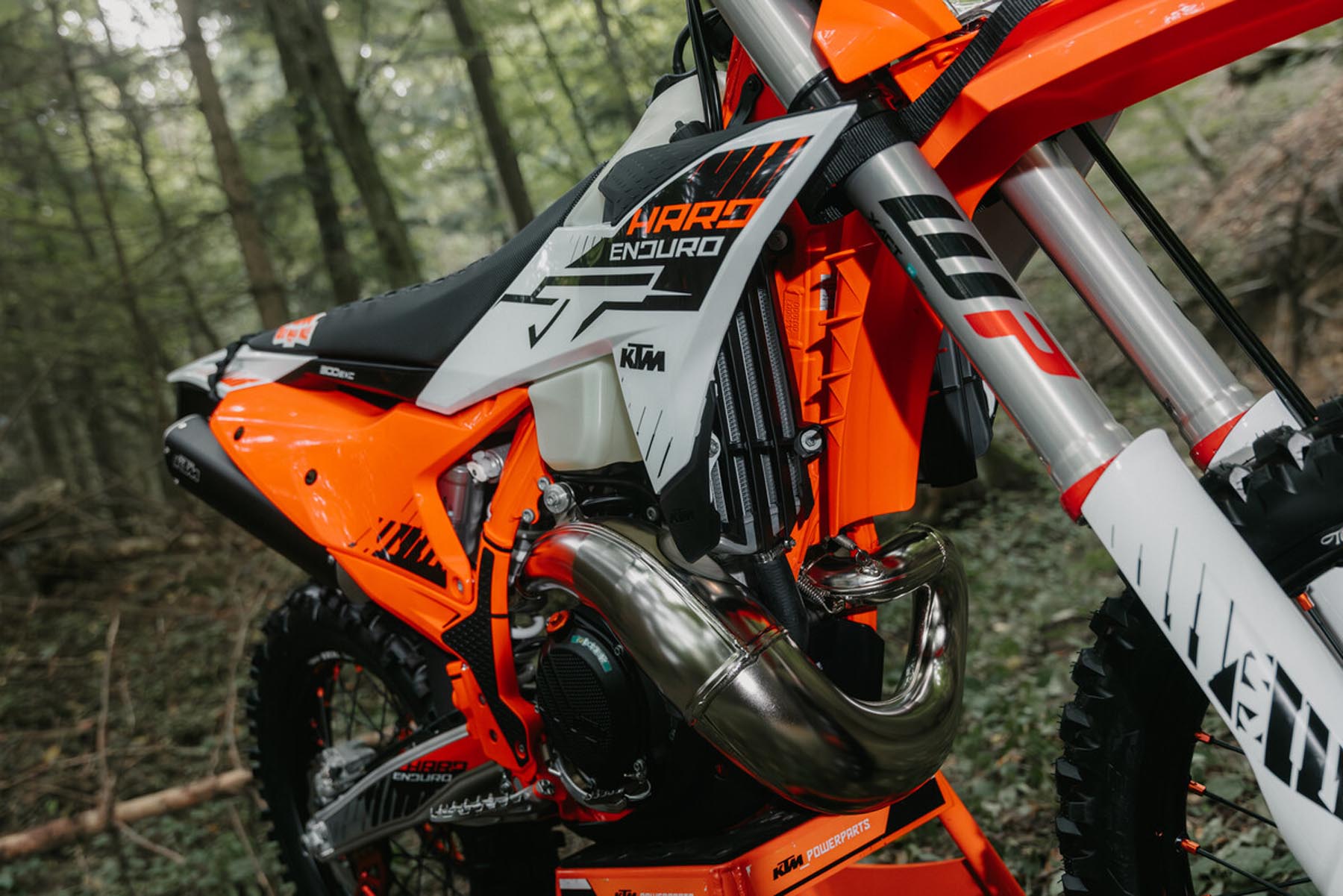 KTM_300_EXC_HARDENDURO_2026_02.jpg