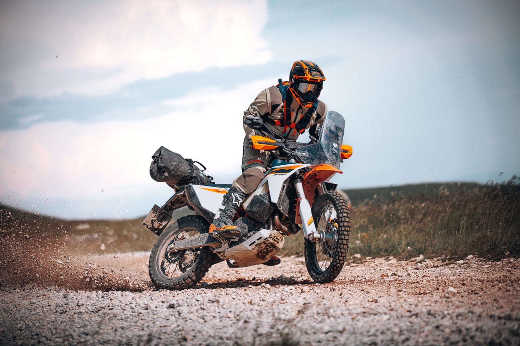 Straßenzugelassene KTM 690 RALLY 2027