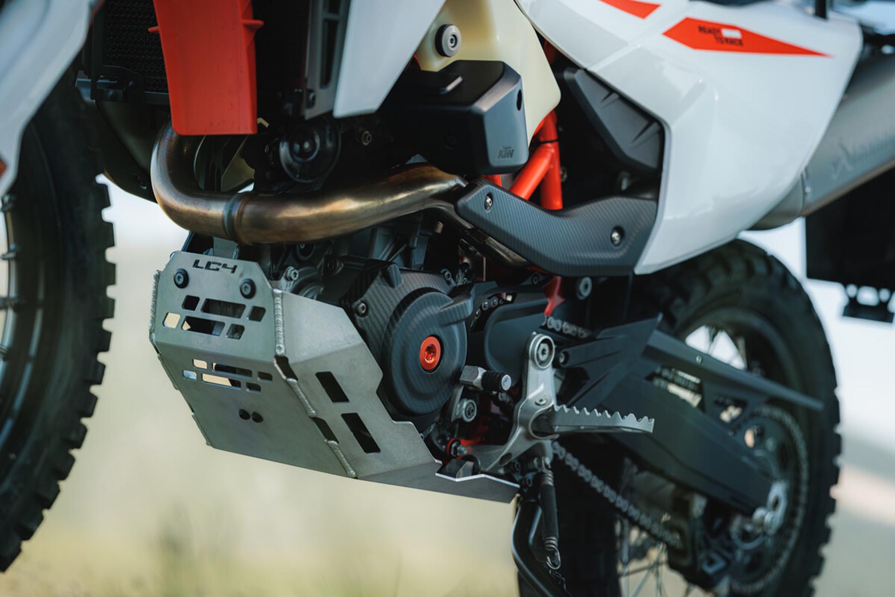 KTM_690_Rrally_2027_04.jpg